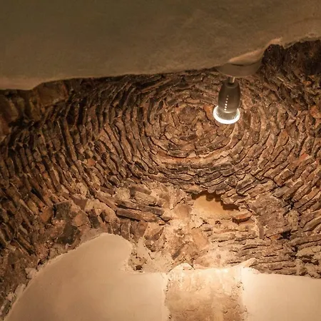 Domus 1333 Al Duomo Συρακούσες