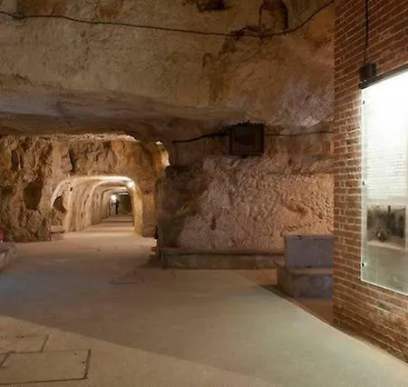 Domus 1333 Al Duomo Tatil Evi